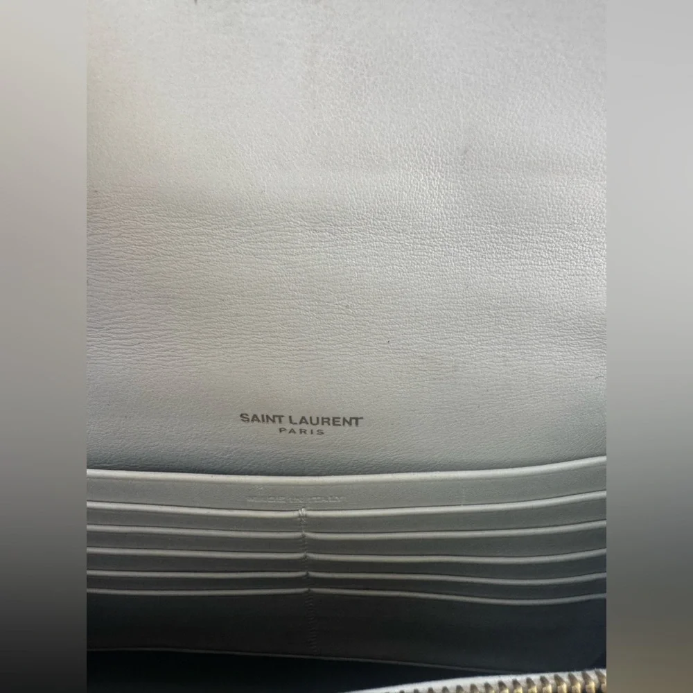 Yves Saint Laurent Glossy Cream Crossbody Bag - Picture 6 of 14
